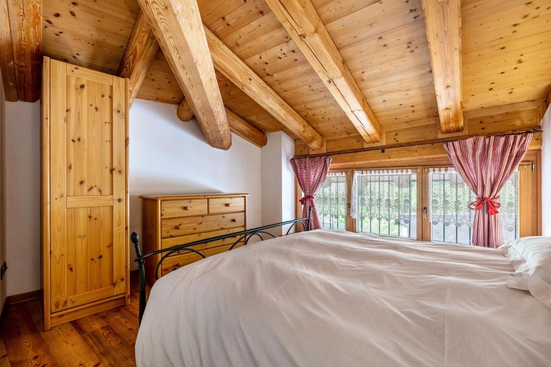 Photo of Bedroom in Ronzo-Chienis