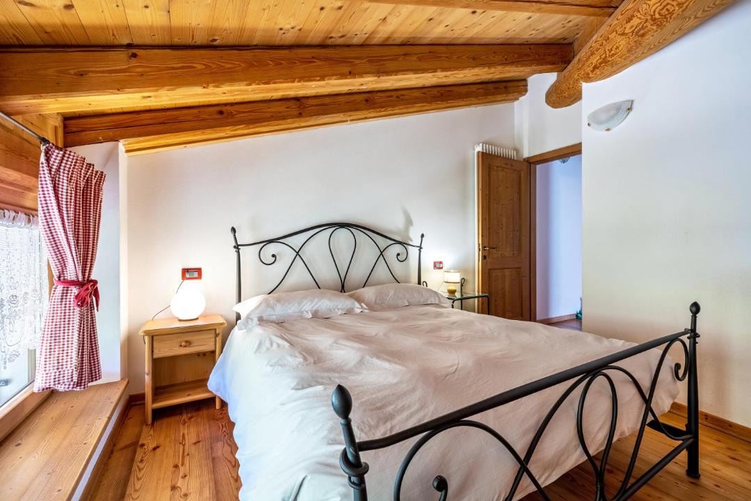 Photo of Bedroom in Ronzo-Chienis