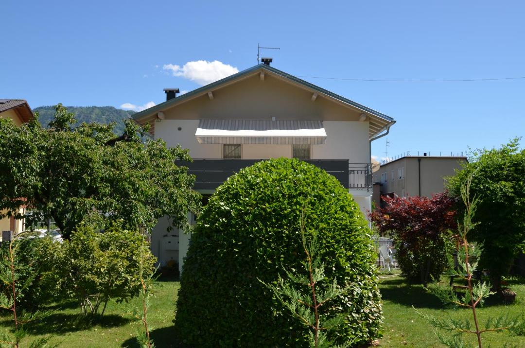 Photo of Buildings in Caldonazzo