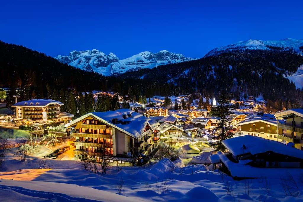 Photo of Buildings in Pinzolo