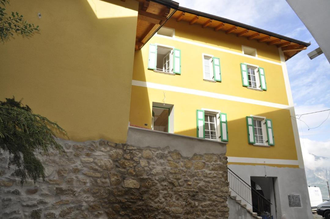 Photo of Buildings in Lavis