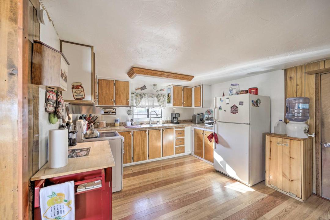 Photo of Kitchen in Roosevelt