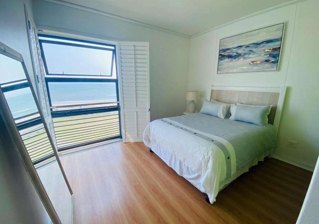 Photo of Bedroom in Durban Point