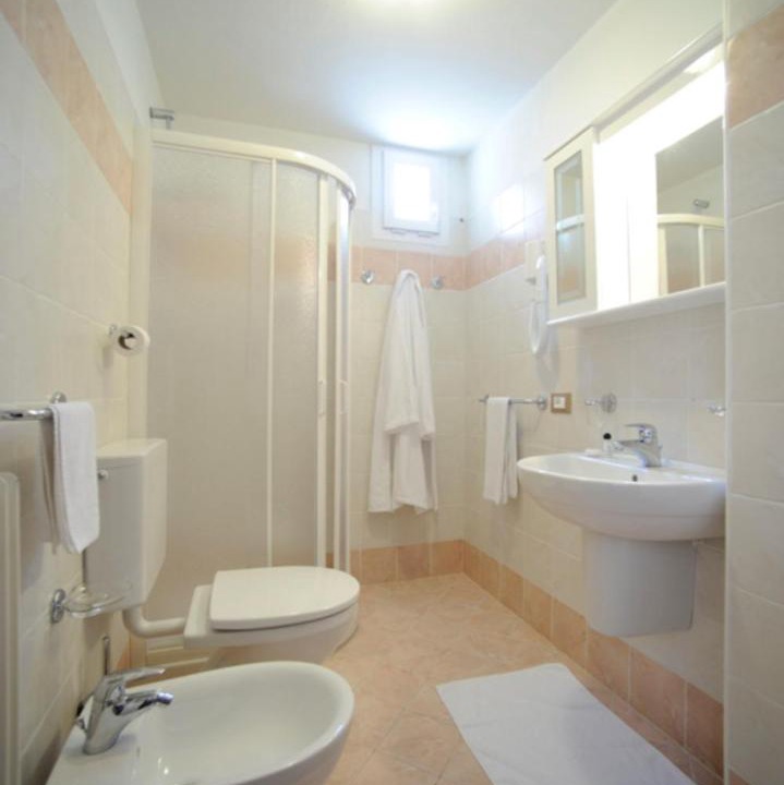 Photo of Bathroom in Marco