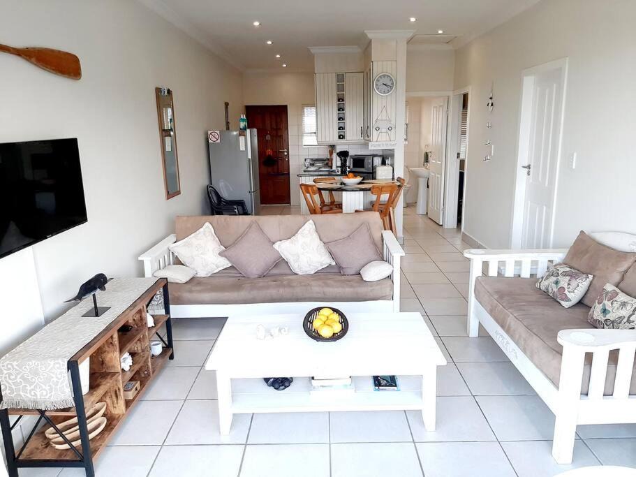 Photo of Livingroom in Melville