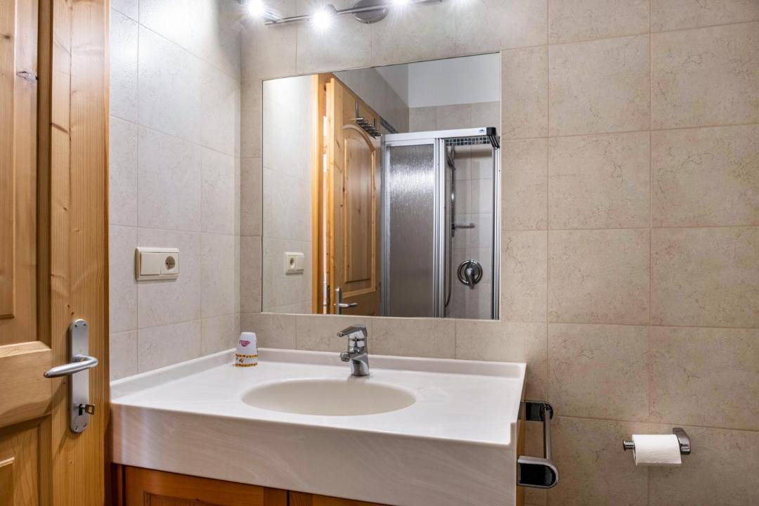 Photo of Bathroom in Ultimo