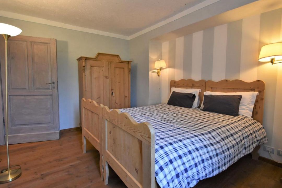 Photo of Bedroom in Lomaso