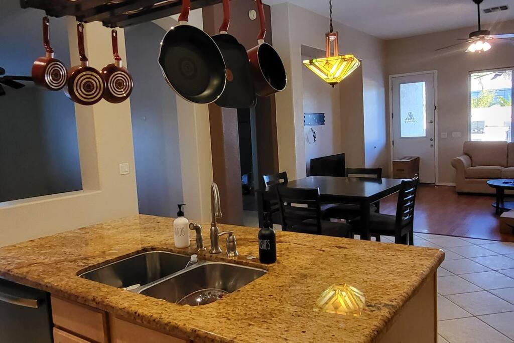 Photo of Livingroom in Chandler