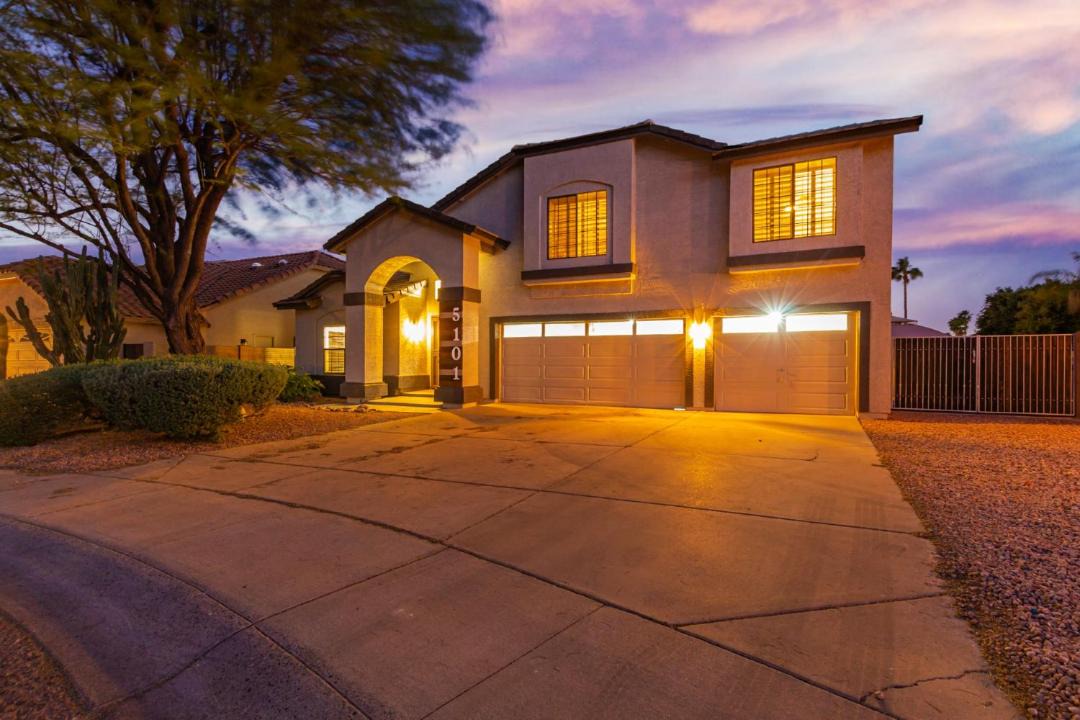 Photo of Others in Paradise Valley Village