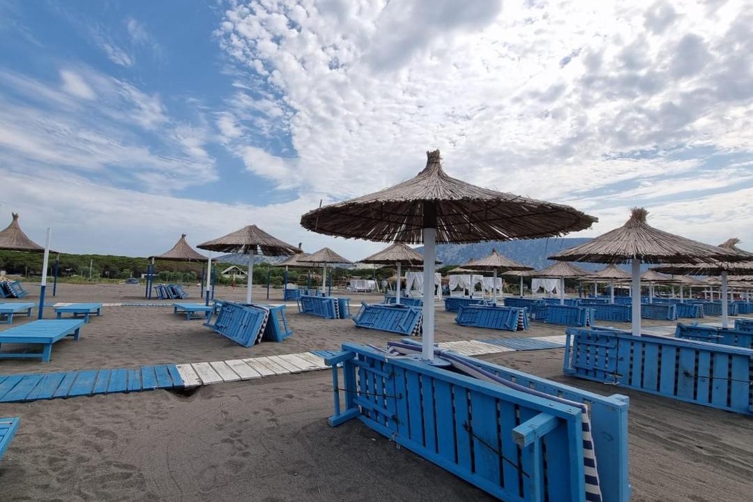 Photo of Others in Velipoje