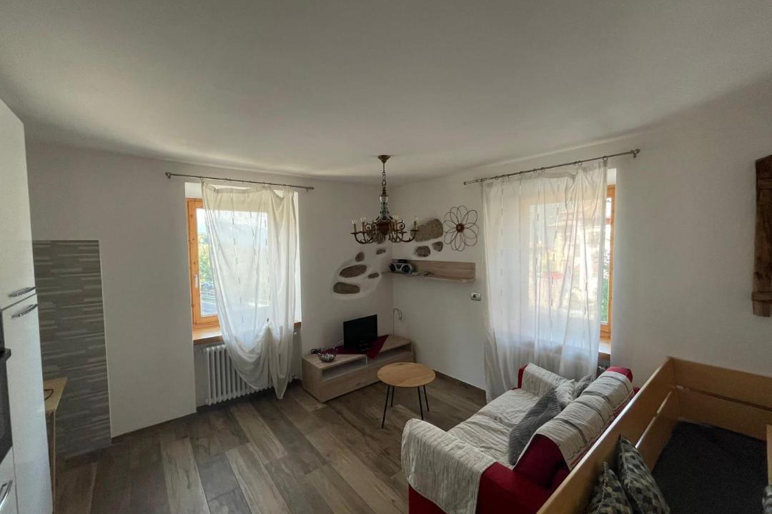 Photo of Livingroom in Revo