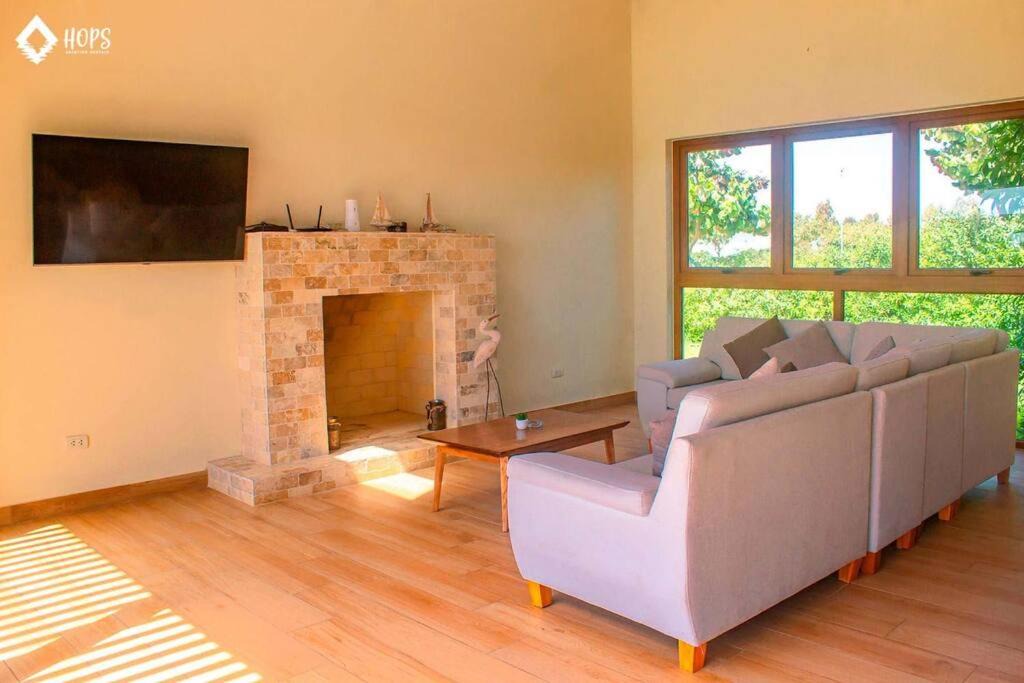 Photo of Livingroom in Centro Poblado Canyar