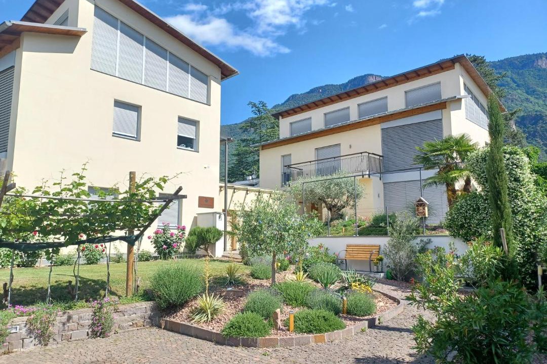 Photo of Buildings in Terlano