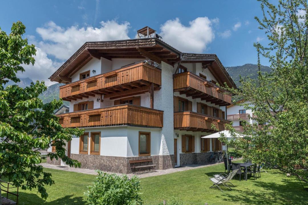 Photo of Others in Pinzolo