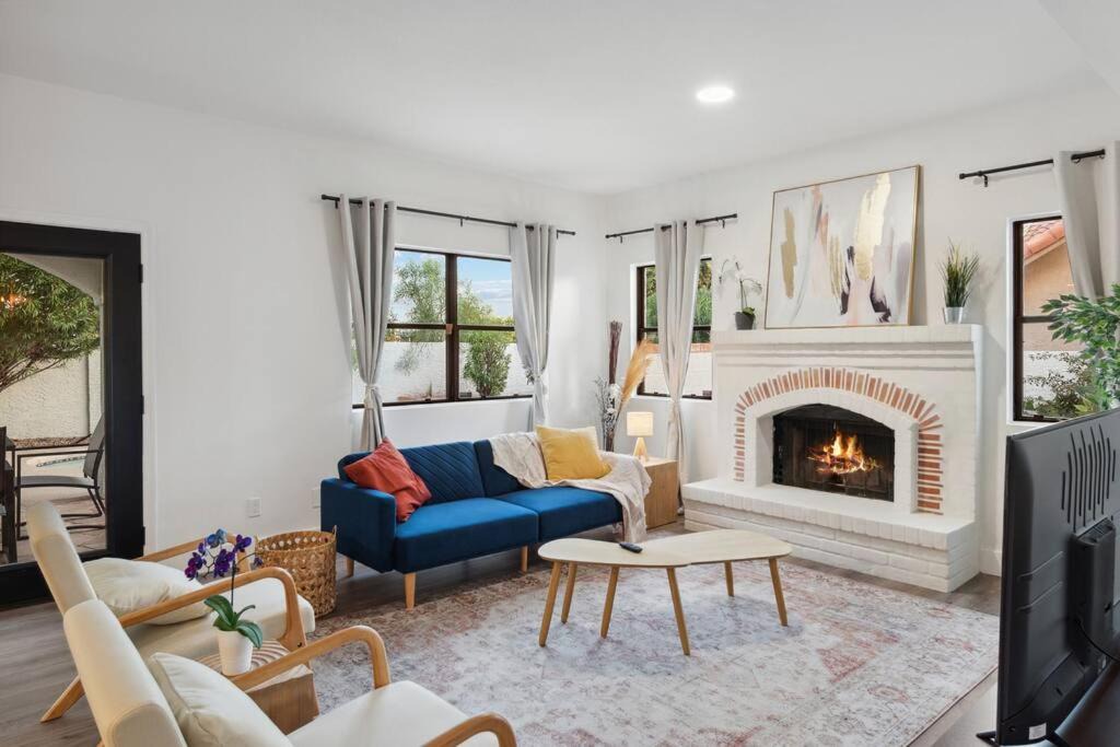 Photo of Livingroom in Casa Rica North