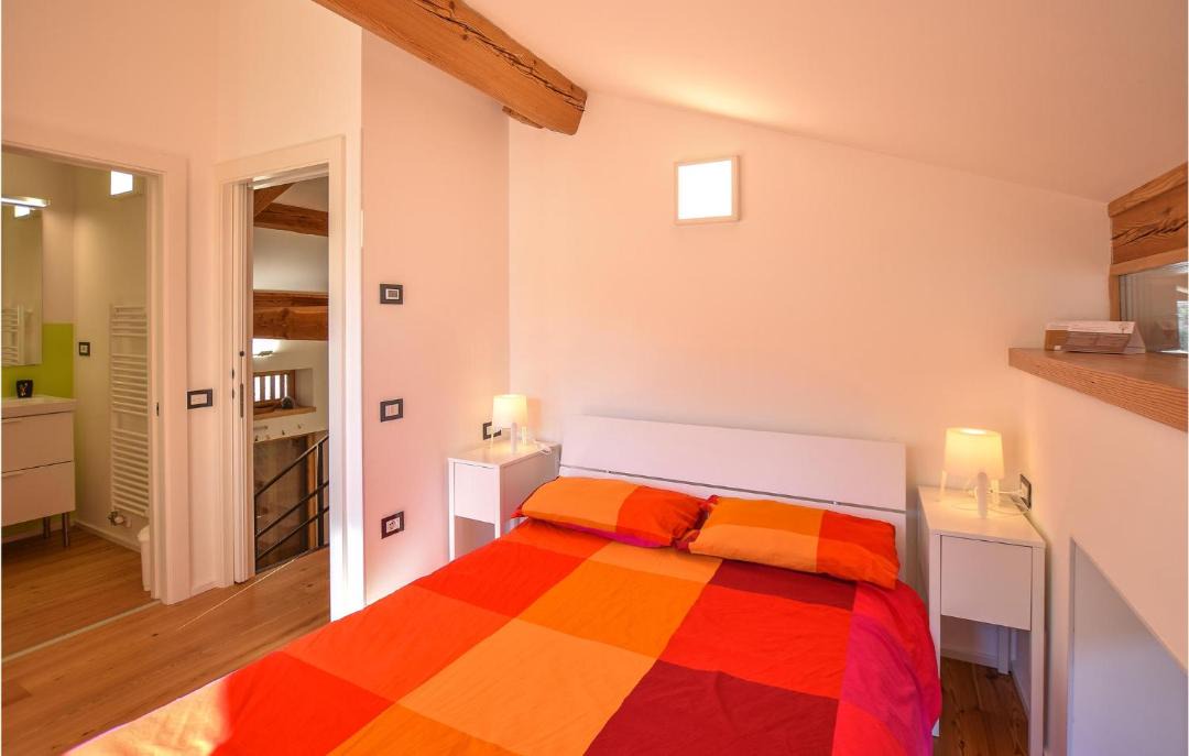Photo of Bedroom in Tiarno di Sopra