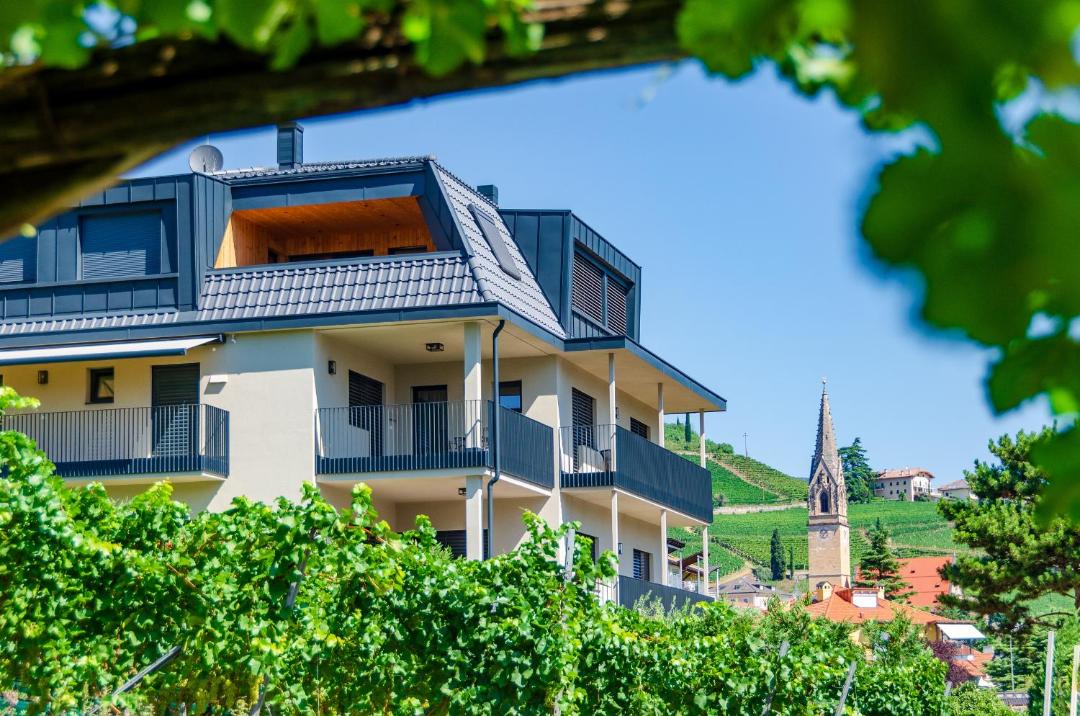 Photo of Others in Tramin