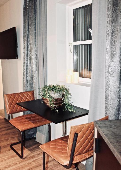 Photo of Livingroom in Downtown