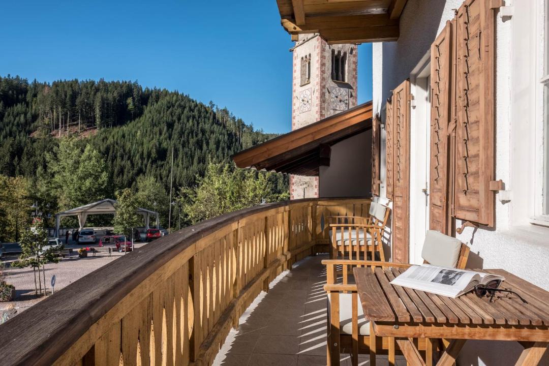Photo of Patio Balcony in Ega