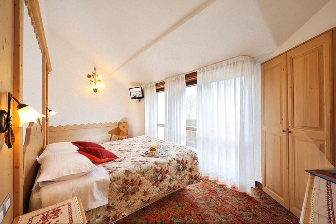 Photo of Bedroom in San Martino di Castrozza