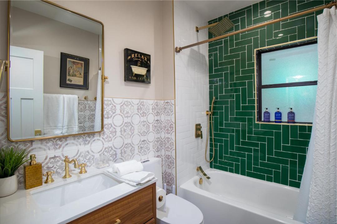 Photo of Bathroom in Encanto