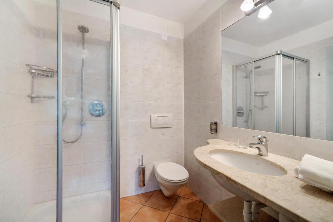 Photo of Bathroom in Lana