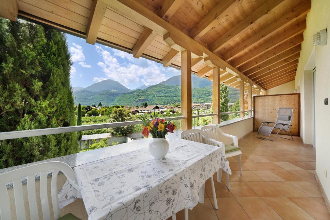 Photo of Patio Balcony in Lana
