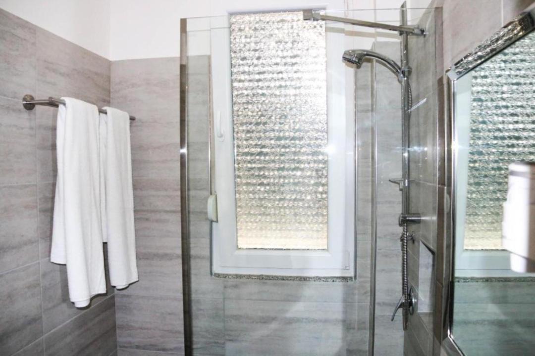 Photo of Bathroom in Velipoje