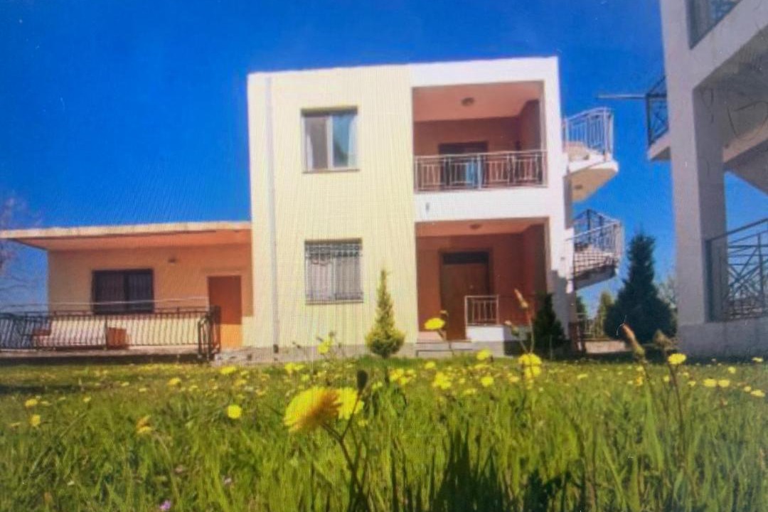 Photo of Buildings in Velipoje