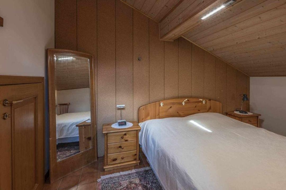 Photo of Bedroom in Calceranica al Lago