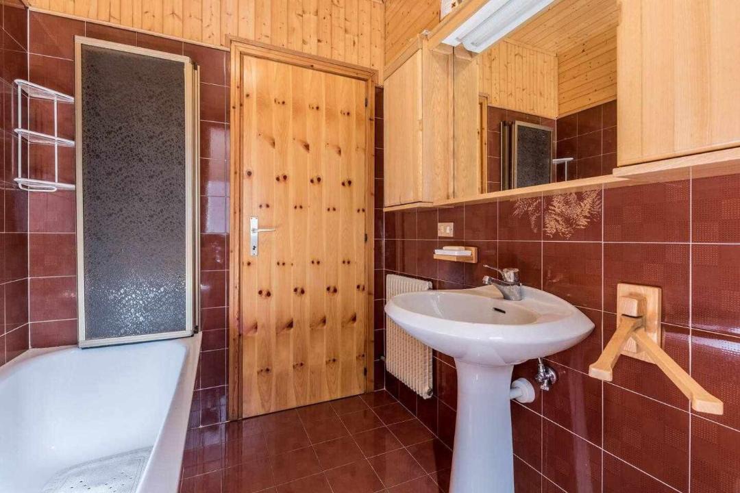 Photo of Bathroom in Calceranica al Lago