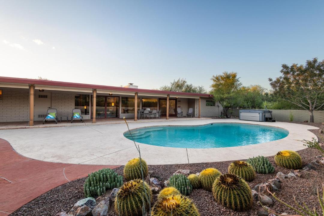 Photo of Others in Oro Valley Estates