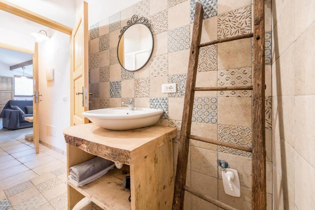 Photo of Bathroom in Canale di Tenno