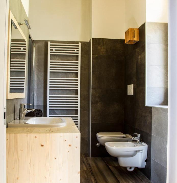 Photo of Bathroom in Mezzano