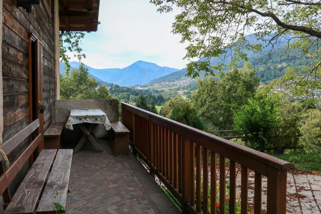 Photo of Patio Balcony in Calceranica al Lago