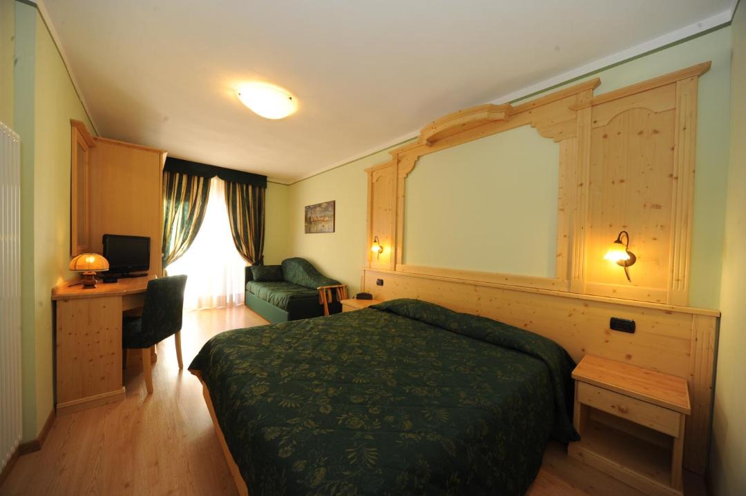 Photo of Bedroom in Pinzolo