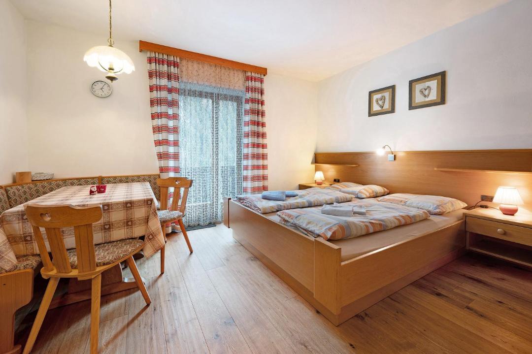 Photo of Bedroom in Racines