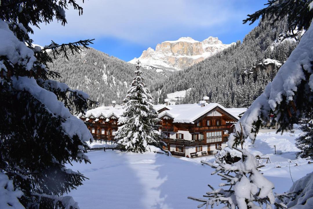 Photo of Buildings in Alba