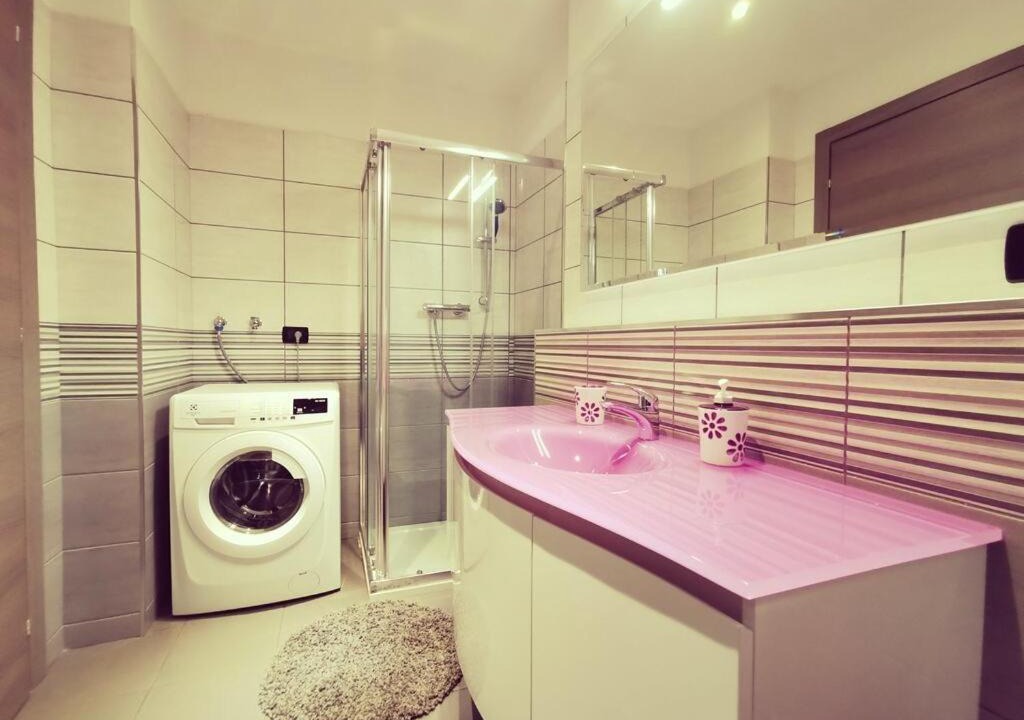 Photo of Bathroom in Fiave