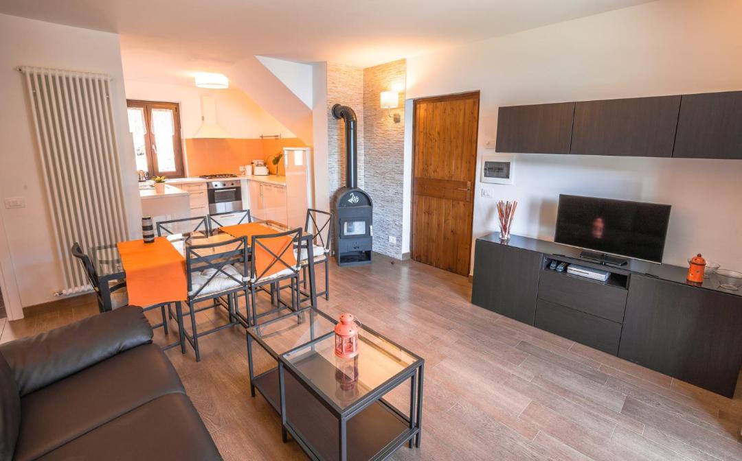 Photo of Livingroom in Val Maria-Pur