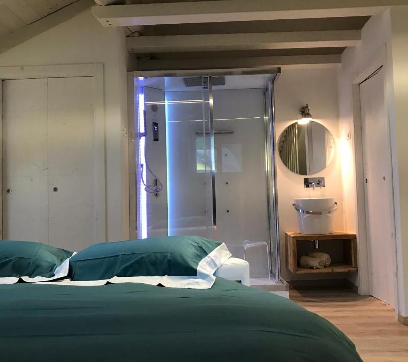 Photo of Bedroom in Bondo
