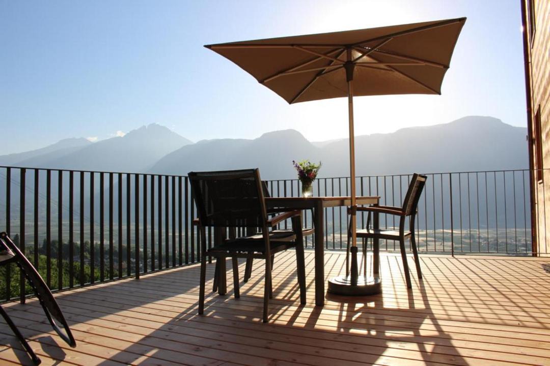 Photo of Patio Balcony in Lana