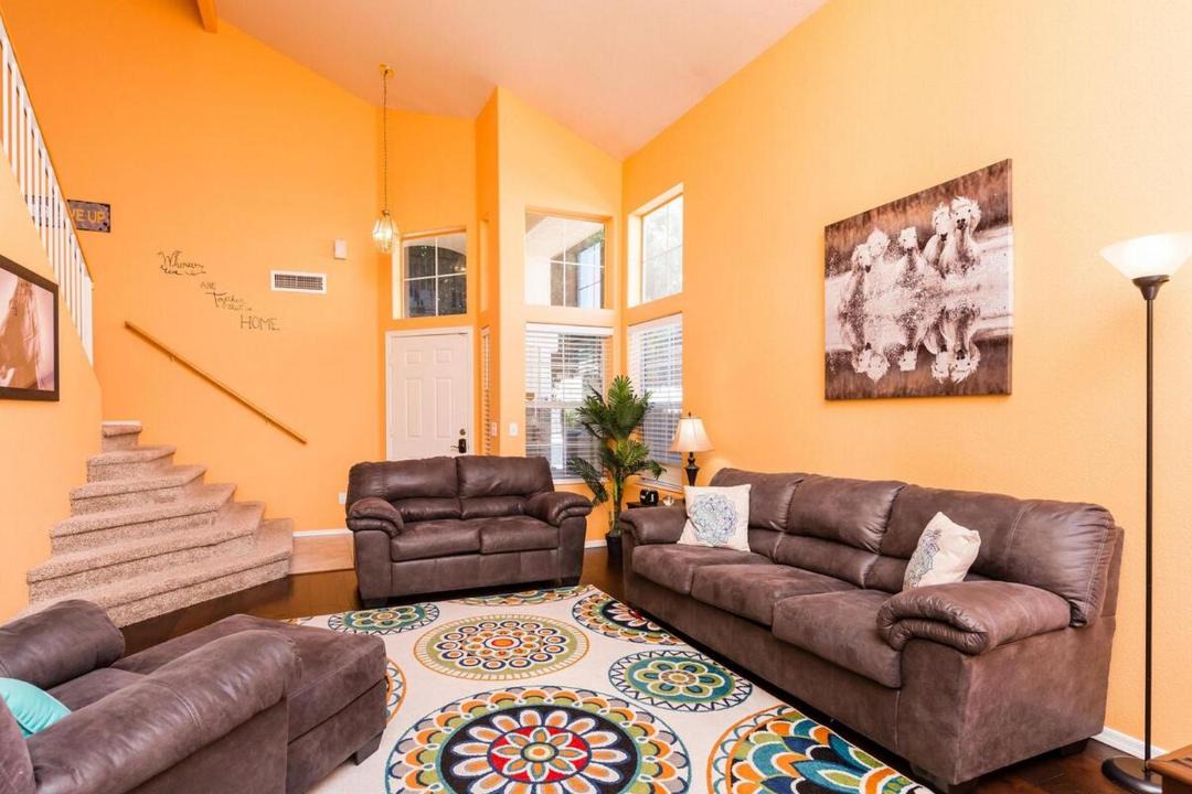 Photo of Livingroom in Chandler