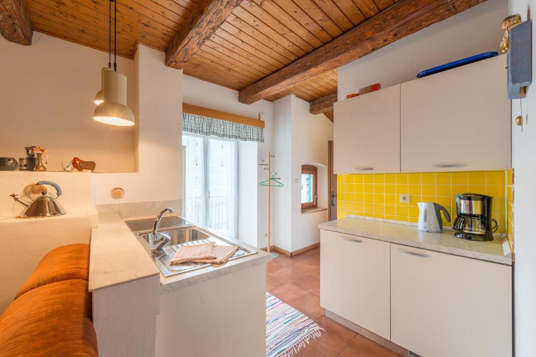 Photo of Kitchen in Termeno Sulla Strada del Vino