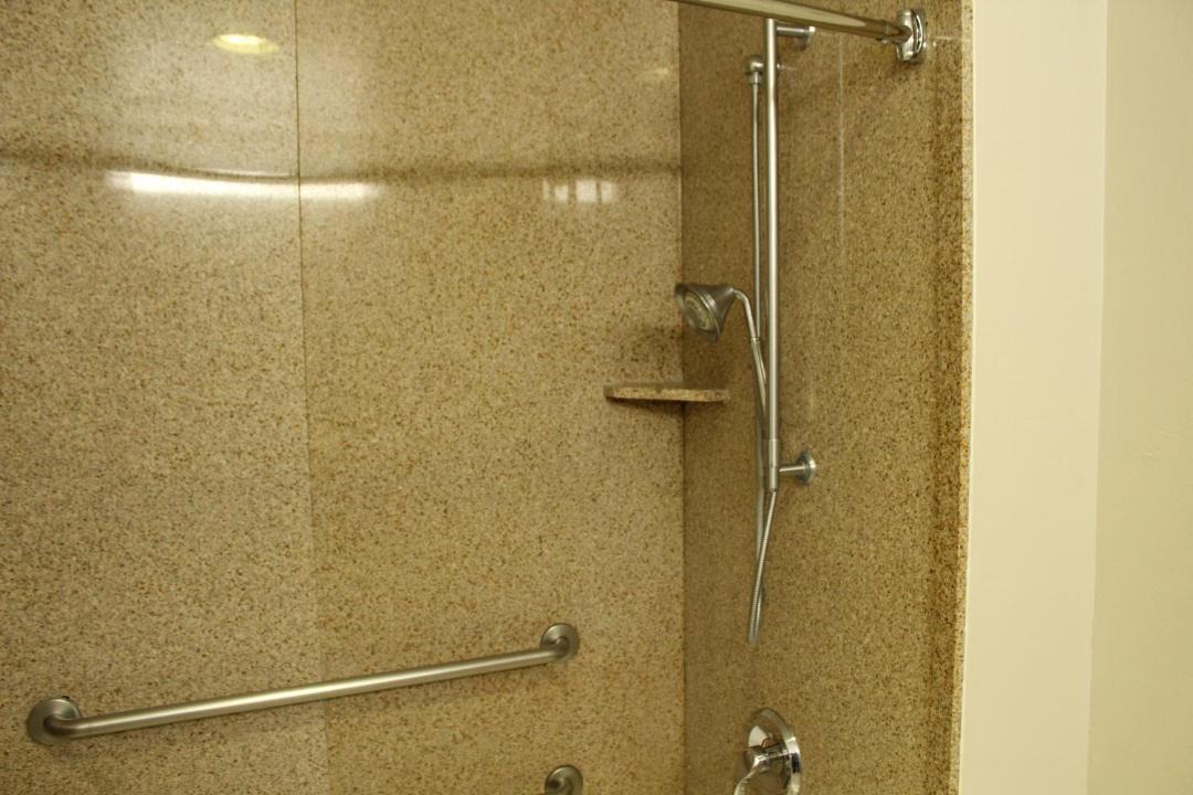 Photo of Bathroom in Limberlost