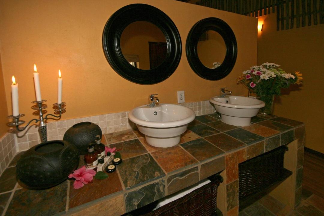 Photo of Bathroom in Hluhluwe