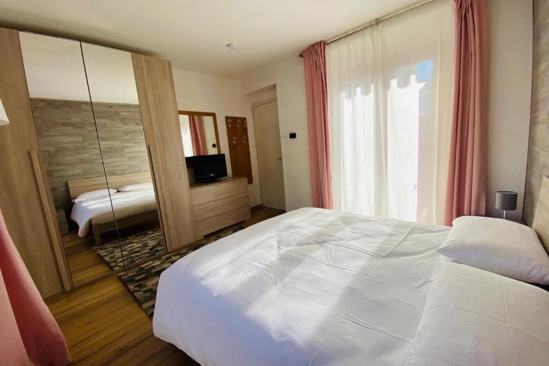 Photo of Bedroom in Pinzolo