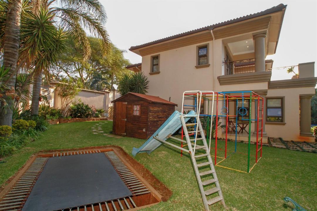 Photo of Others in La Lucia
