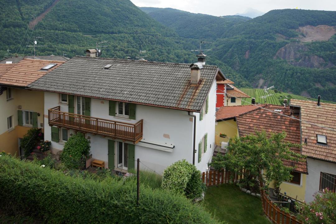 Photo of Buildings in Verla