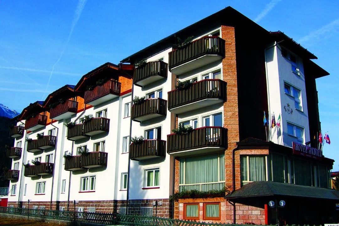 Photo of Buildings in Andalo